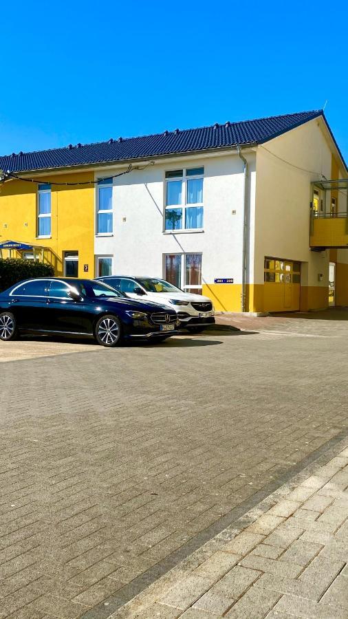 I-Motel Обертсгаузен Екстер'єр фото